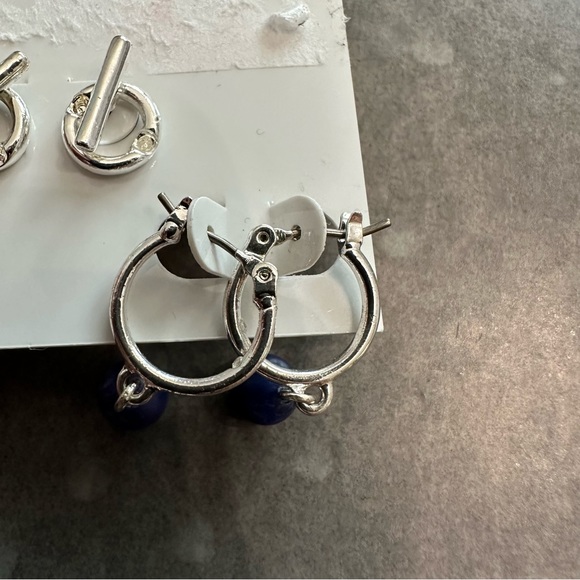 Nine West earrings - Picture 4 of 5